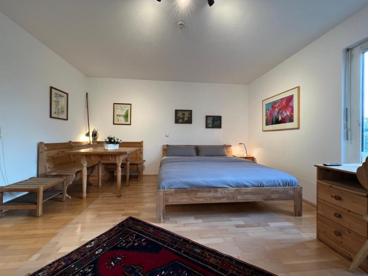 Maisonette Penthouse Fuer 8 Personen By Rabe - Free Netflix & Kostenloser Parkplatz & Grosse Terrasse Karlsruhe Exteriör bild