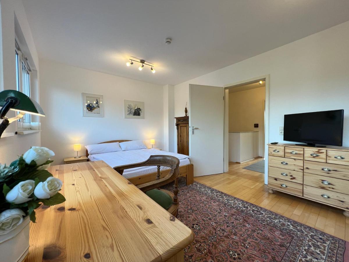Maisonette Penthouse Fuer 8 Personen By Rabe - Free Netflix & Kostenloser Parkplatz & Grosse Terrasse Karlsruhe Exteriör bild