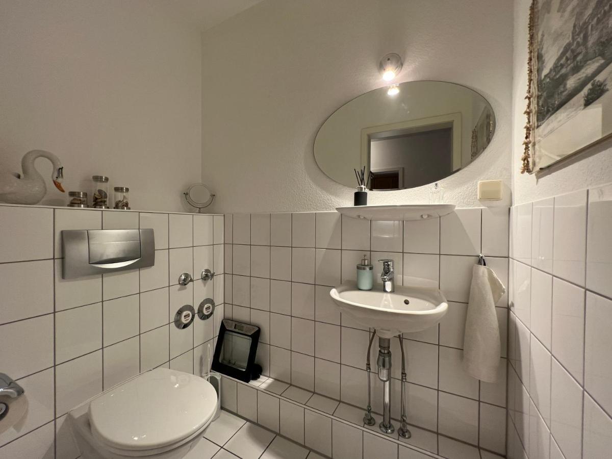 Maisonette Penthouse Fuer 8 Personen By Rabe - Free Netflix & Kostenloser Parkplatz & Grosse Terrasse Karlsruhe Exteriör bild
